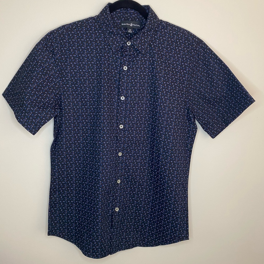 NWT Beverly Hills Polo Club Men’s Med. Blue Buttoned Down Floral Pattern Shirt